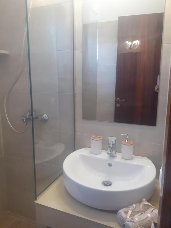 Marili Apartments 罗达 外观 照片
